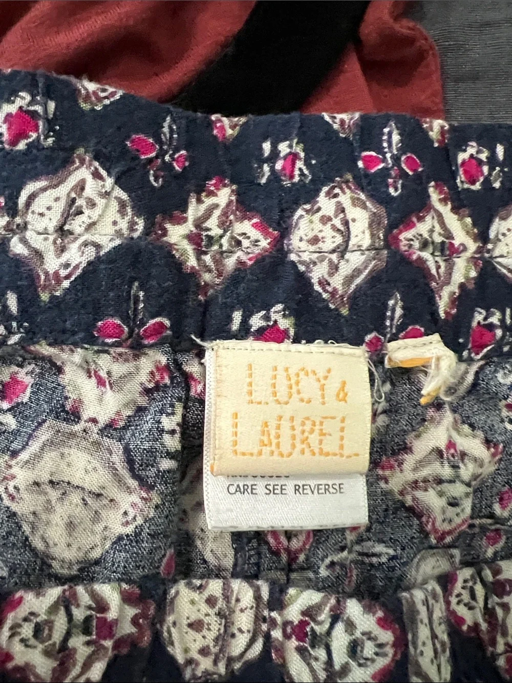 Lucy & Laurel soft flowy
